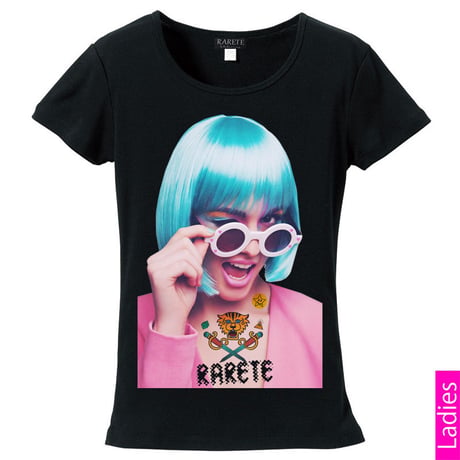 RARETE (ラルテ)   ウインク サングラス GIRL　Tシャツ ブラック  星柄 star (レディース）