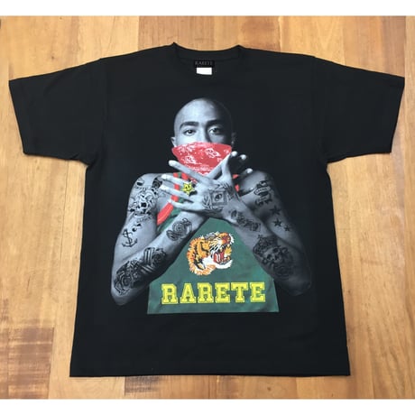 RARETE (ラルテ) 2PAC 虎 タトゥー  Tシャツ  ブラック  星柄 star  （Bandana）