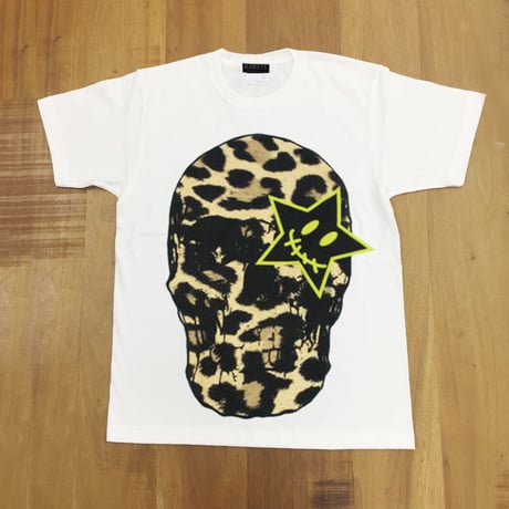 RARETE (ラルテ)   ヒョウ柄　ドクロ  スカル Tシャツ ホワイト  星柄 star