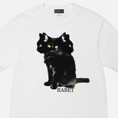 RARETE (ラルテ) Cat black  yellow eye Tシャツ