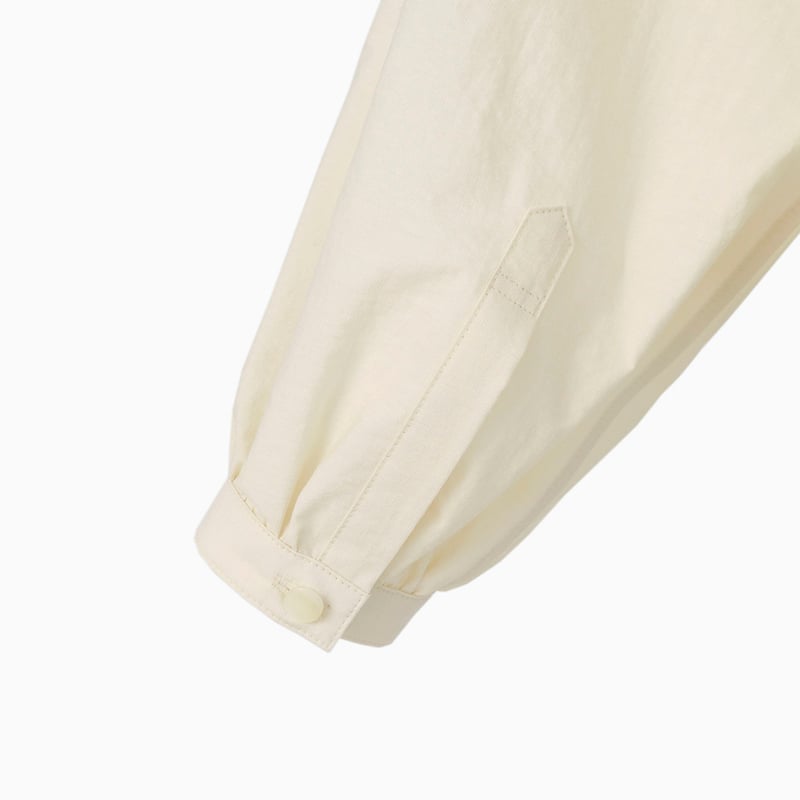 241034 ワッシャーショート丈スタンドカラーブラウス | Manna