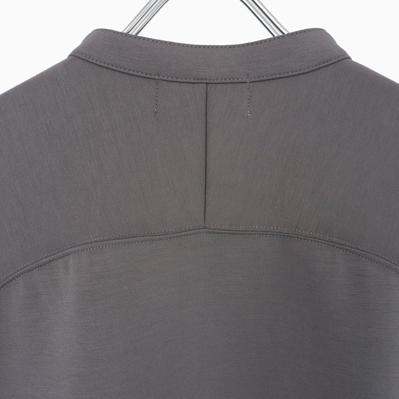 【PGG】 ポリエステルダンボールフルジップモックネックブルゾンタグ付き PGG】 ポリエステルダンボールフルジップモックネックブルゾン