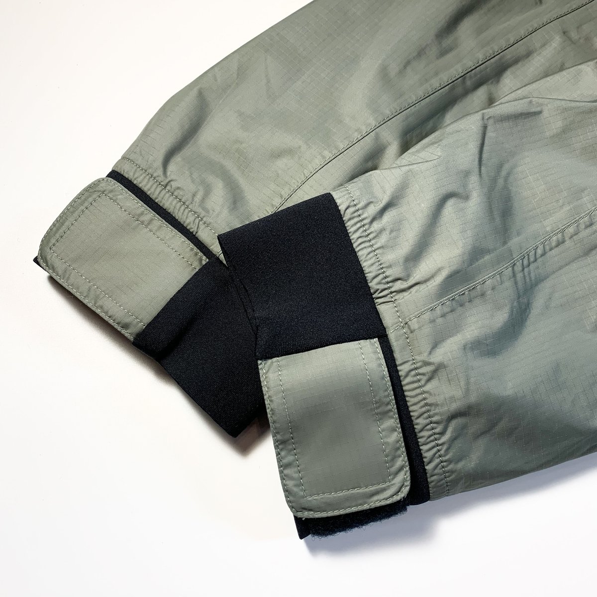 2000's Patagonia Deep Wading Jacket | Unwave