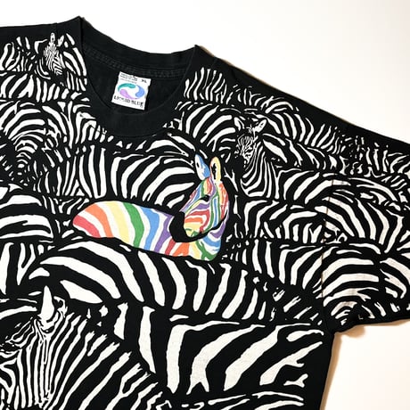 1990's LIQUID BLUE Printed Tee