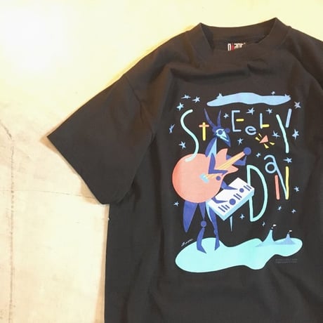 1990's TULTEX Printed Tee