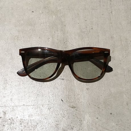 1990's RAY-BAN WAYFARER