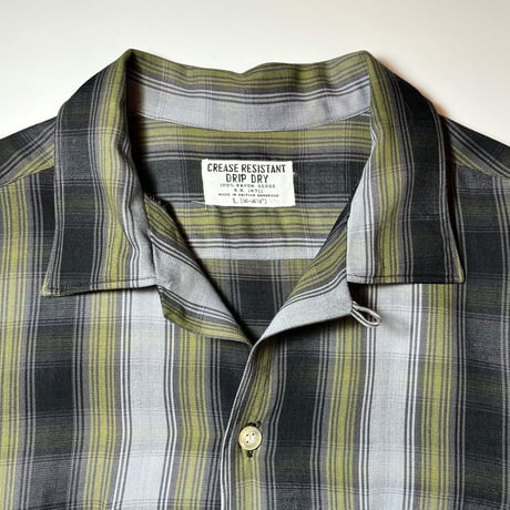 1960's CREASE RESISTANT Rayon L/S Shirt