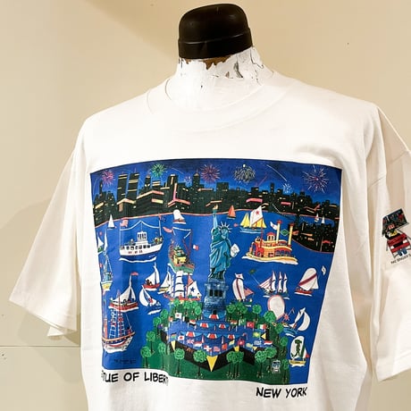 1990's GILDAN Printed Tee Deadstock