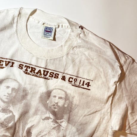 1990's Levi's Printed Tee Deadstock