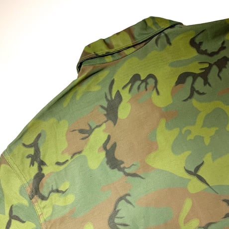 1960〜70's Civilian Leaf Camo Jacket Deadstock