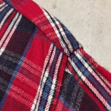 1970's MONTGOMERY WARD Heavy Flannel L/S Shirt