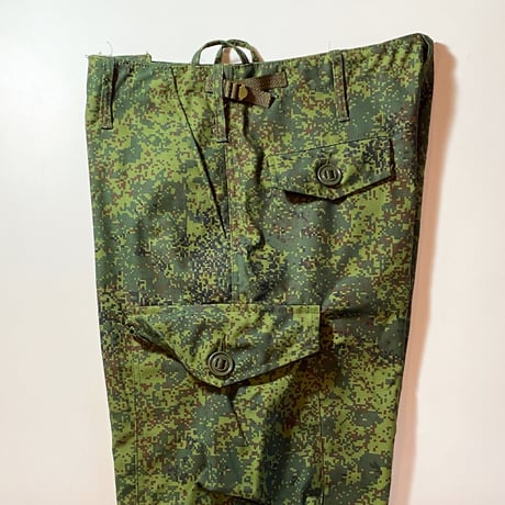 1990〜00's Russian Military Digital Flora Camo Trousers Deadstock