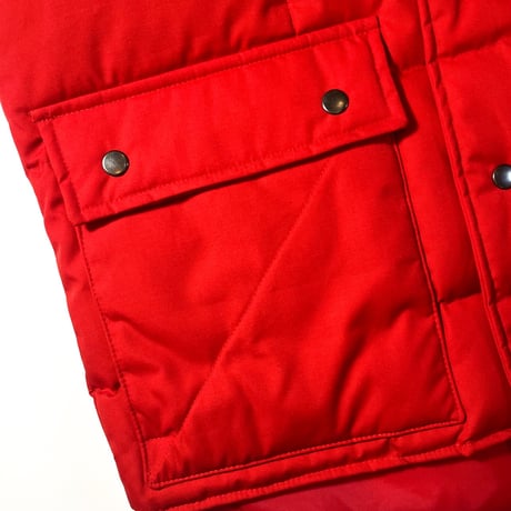 1980's Carson Pirie Scott Down Vest Deadstock