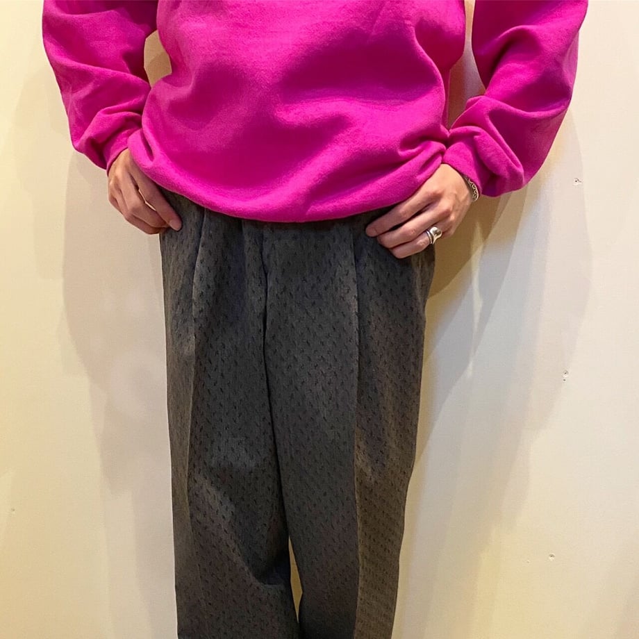61b6e2e79eadbe2f4147a5ca