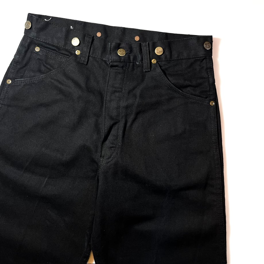 6909b9958577a9366fef3c26