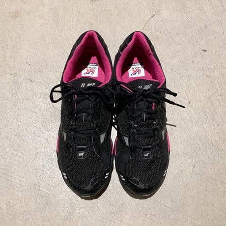2000's UK GEAR PT-1000 Training Shoes Deadstock