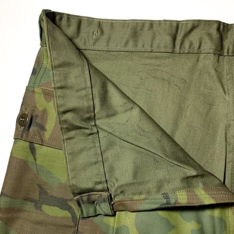 1960〜70's Civilian Leaf Camo Trousers Deadstock