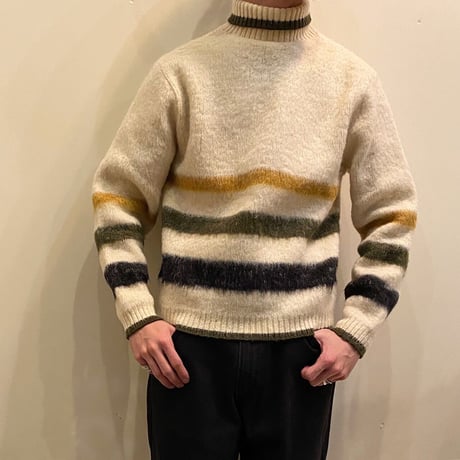 1960's PURITAN Mohair Turtleneck Sweater