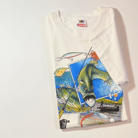 1990's FRUIT OF THE LOOM Printed Tee