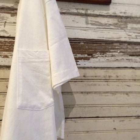 1980's FRUIT OF THE LOOM Pocket Tee Deadstock