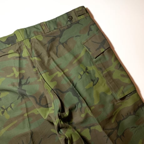 1960〜70's Civilian Leaf Camo Trousers Deadstock
