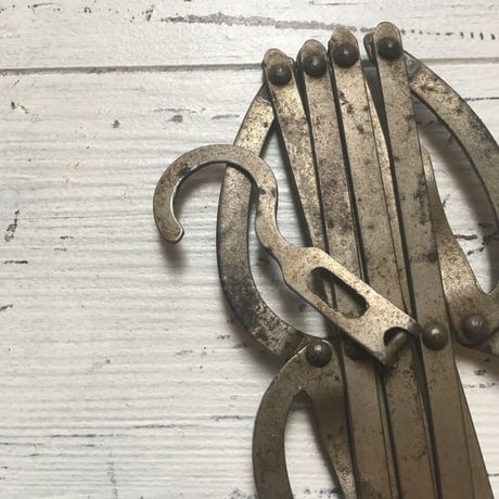 1920〜30's Expandable Hanger