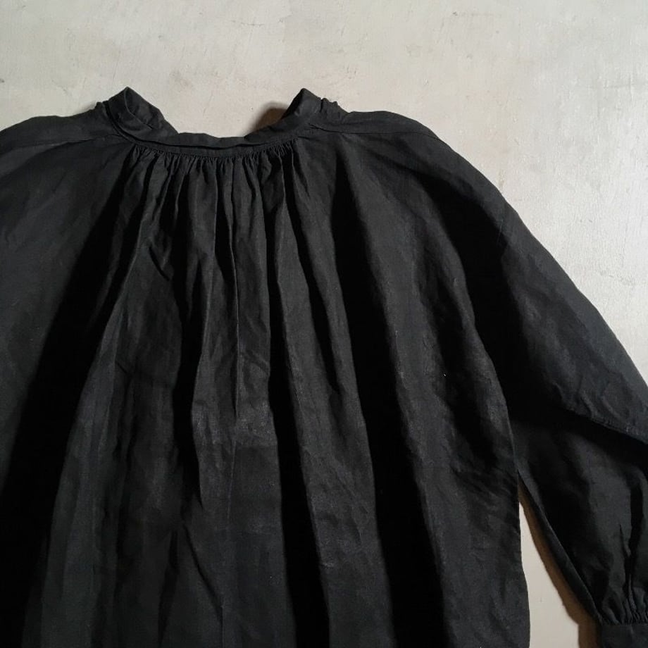 5b30904c122a7d4131000b7b