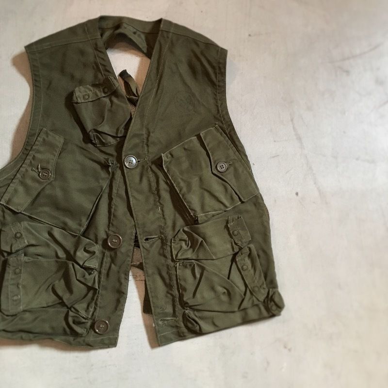 トップス 40s USAAF C-1 vest 40's U.S. AIR FORCE C-1 VEST(2nd), THE FIFTH STREET MARKET