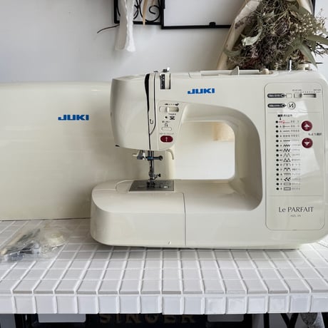 中古家庭用ミシン　JUKI HZL-39 美品