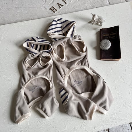 袖なしロンパース　フード・ポケット付き　ココア