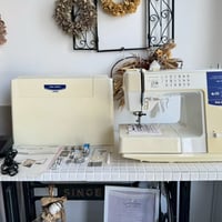 中古ミシン　JUKI HZL-7800 黄ばみあり