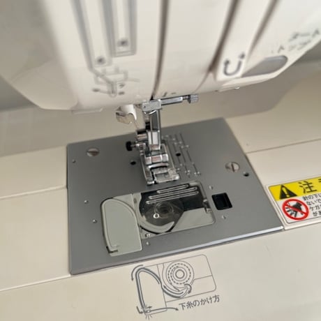 中古ミシン美品6.7年使用　シンガーミシンCE51 7053184 29