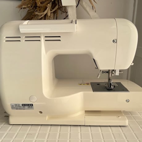 中古ミシン美品6.7年使用　シンガーミシンCE51 7053184 29