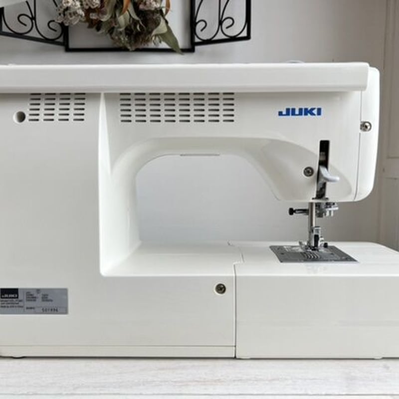 中古ミシンJUKI HZL・FQ65 現行機種 人気の文字刺繍機能付き