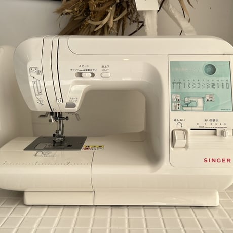 中古ミシン美品6.7年使用　シンガーミシンCE51 7053184 29