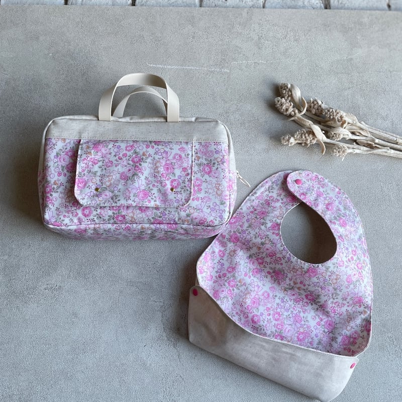 おむつポーチ 花柄×綿麻/ラミネート | happydrop