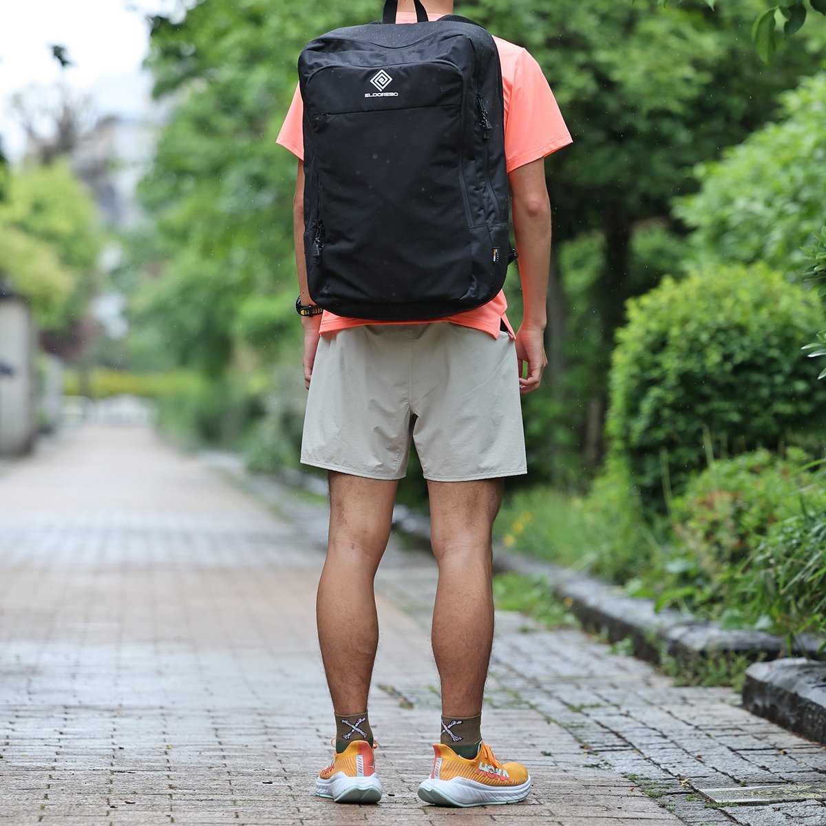 [セール] エルドレッソ Eldoreso ランニングザック バッグ 黒 Commute Run Ruck(Black) E8001524 | ELDORESO【OFF