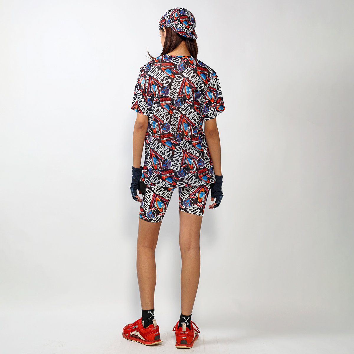 Otwori Tee(Black) E1017816 | ELDORESO【OFFICIAL