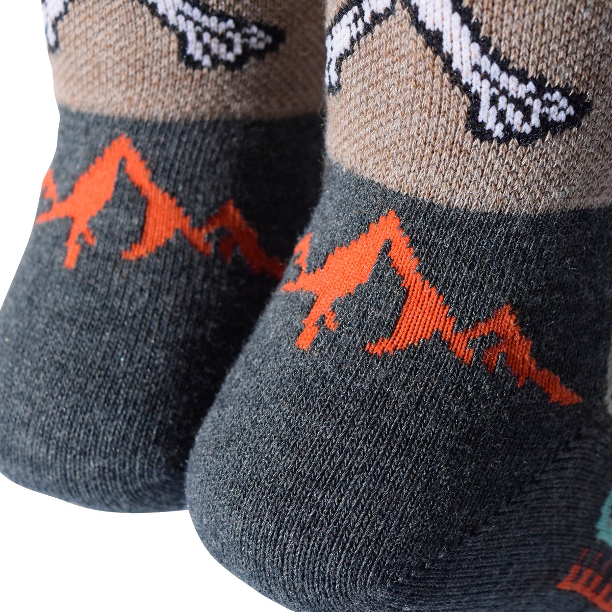 Pleasures Socks(Beige) E7603014 | ELDORESO【OFFI