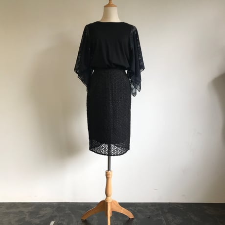 フレアスリーブブラウス（仮）