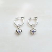 Tanzanite in Heart Hoop イヤリング