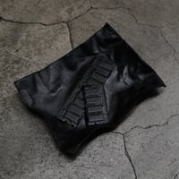 LEAD IN LEATHER TRAY / MEMORY