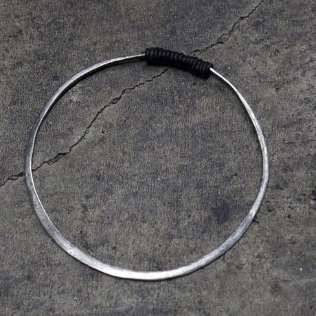 TOPOLOGY BANGLE