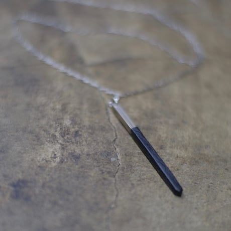 SILVER NECKLACE / SHADING