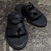 INTERTWINED SANDAL