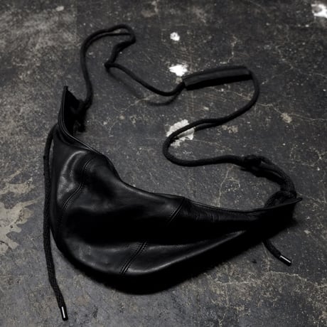 BONDAGE BAG ROUND