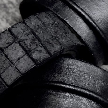 GRID LEATHER BANGLE NARROW