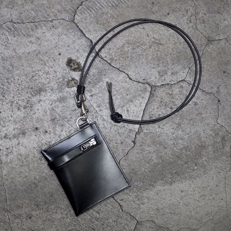 NECK POUCH / HIDE