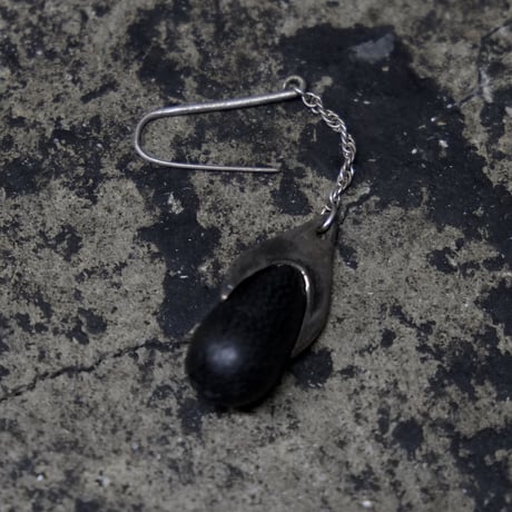 TEAR DROP EARRING