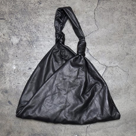 SHOULDER BAG / BIG  TRIANGLE
